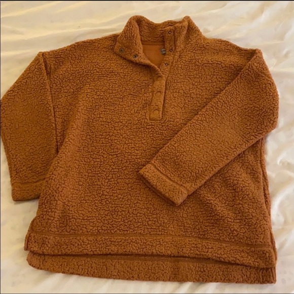aerie Tops - Aerie American eagle cloud pullover Sherpa